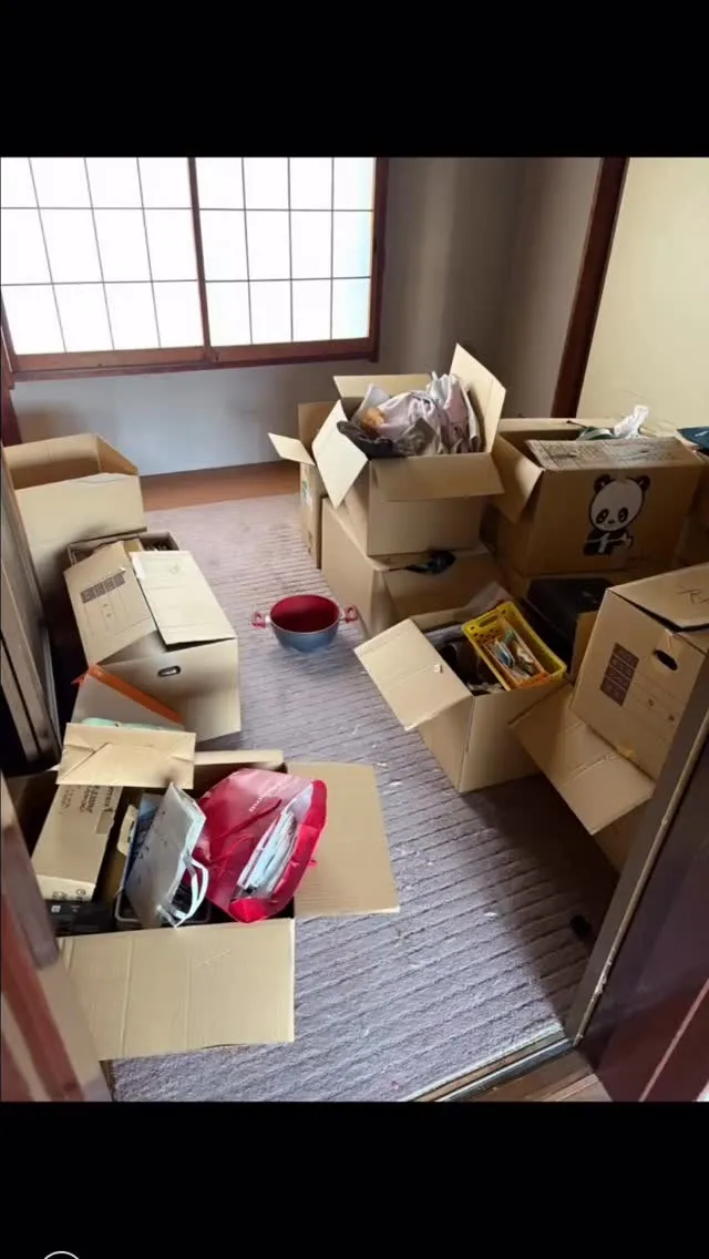 今回は、お引越し後の不用品回収のお仕事を頂きました。